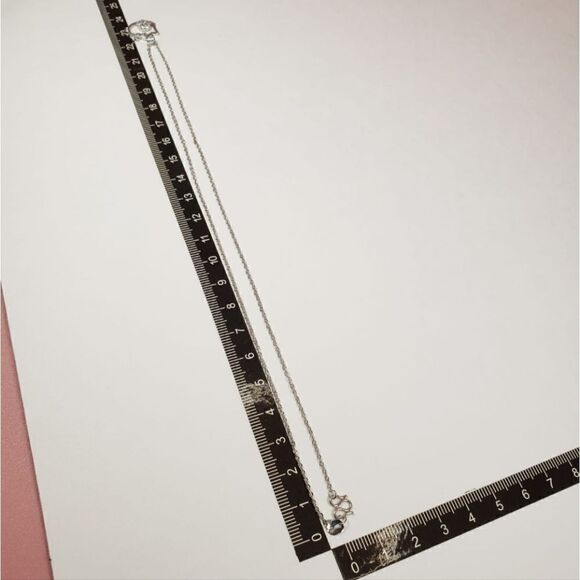 Brand New Silver Rhinestone Hello Kitty Necklace - Picture 6 of 7